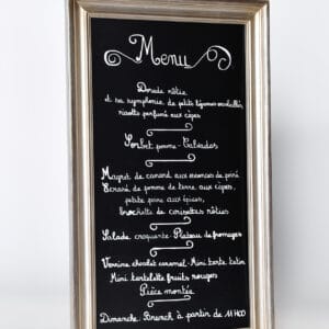 Cadre menu ardoise à disposer sur un chevalet pour présenter le dîner proposé aux invités